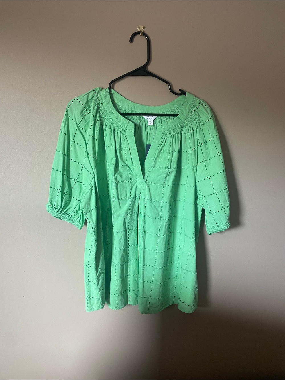 Crown & Ivy Mint Eyelet Peasant Blouse